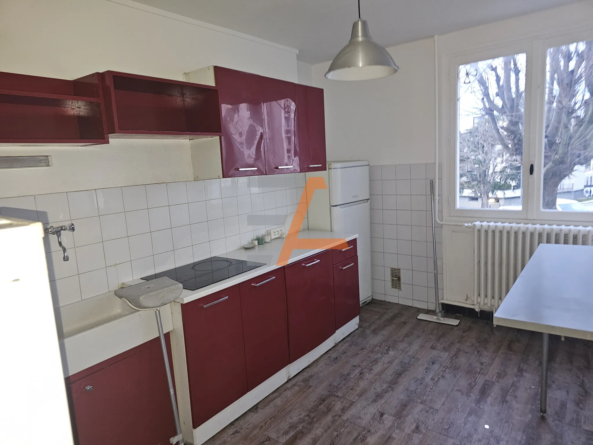 Appartement F3 lumineux de 59 m² à vendre près de Fauriel à Saint-Étienne 