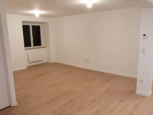 Appartement rénové à vendre à Gy - 64 m²