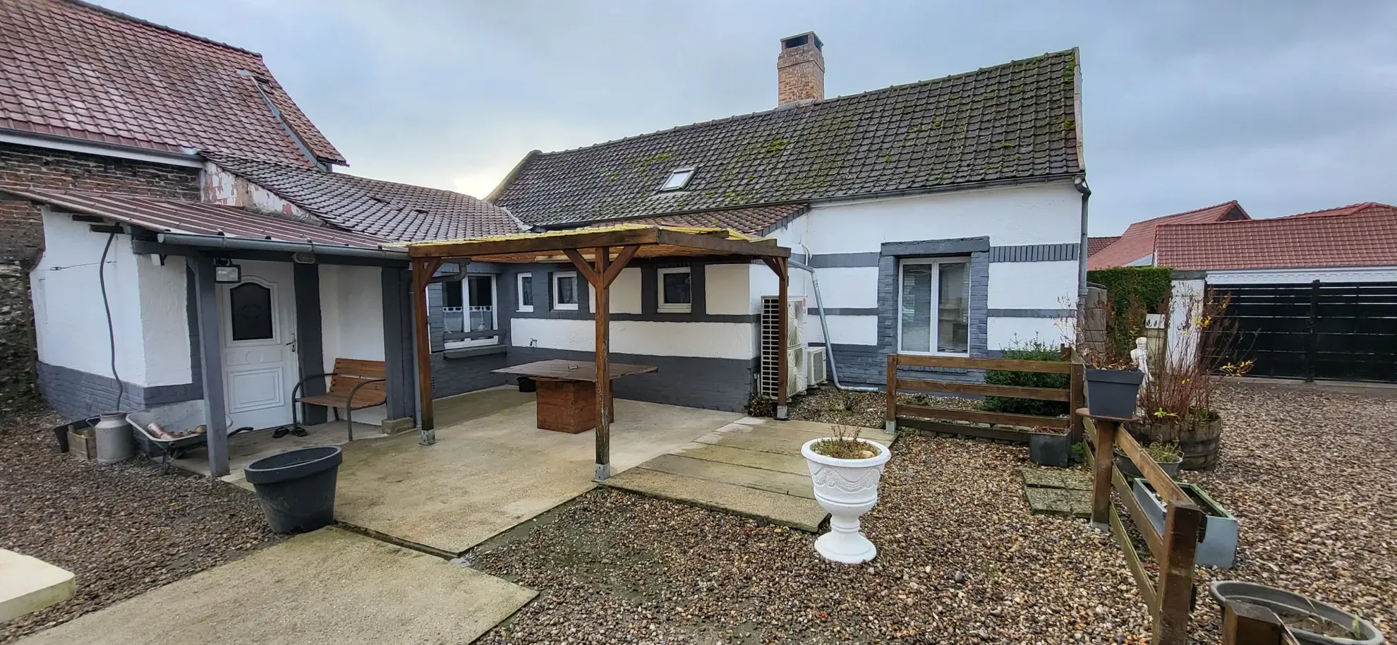 À vendre : Maison spacieuse avec garage et terrain à Nouvion 