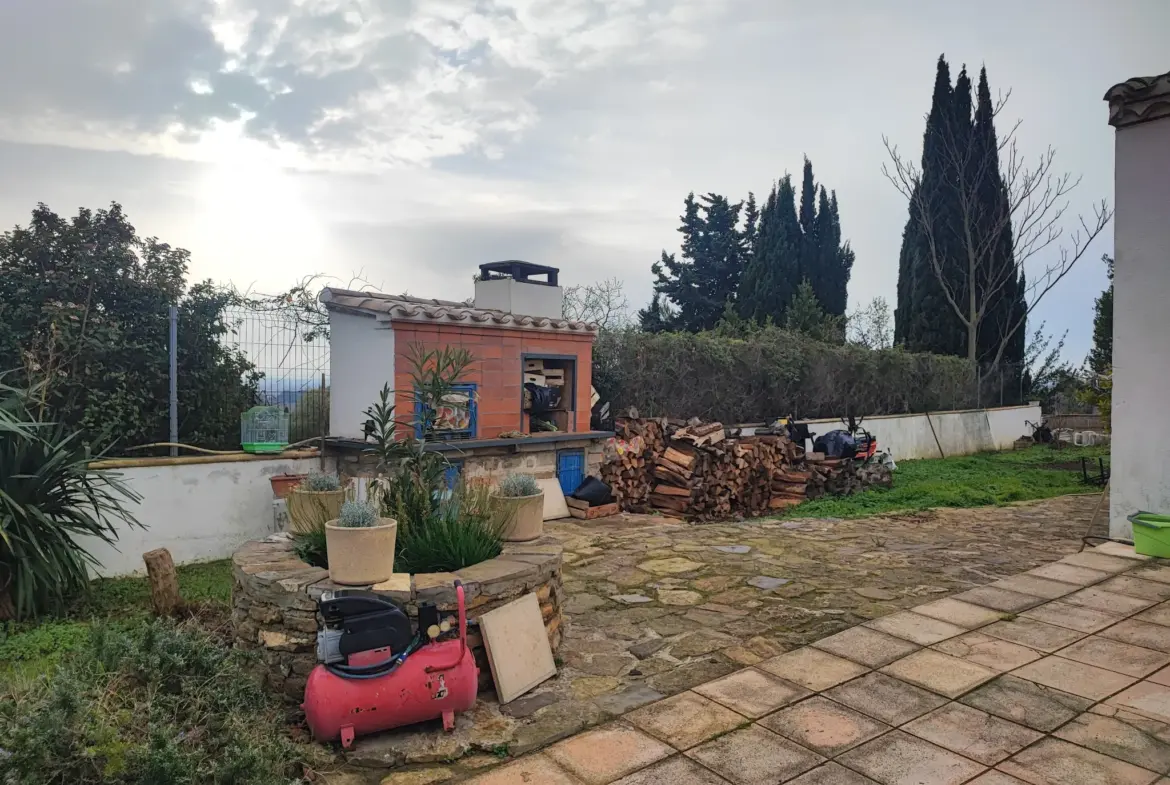 Villa familiale avec piscine à Azille - Minervois 