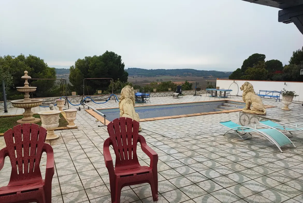 Villa familiale avec piscine à Azille - Minervois 