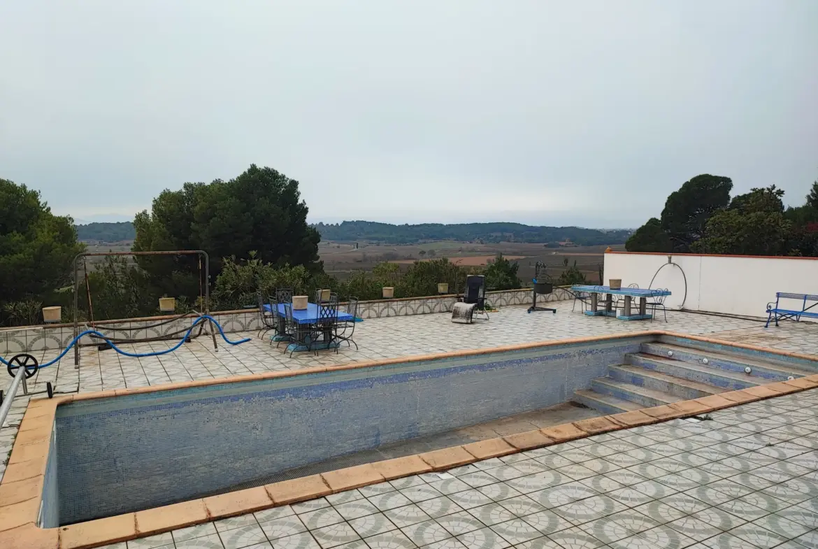 Villa familiale avec piscine à Azille - Minervois 