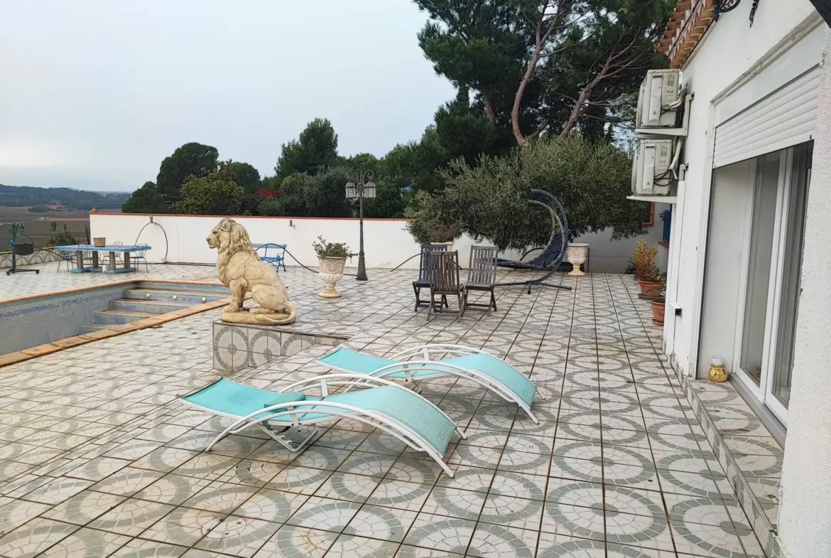 Villa familiale avec piscine à Azille - Minervois 