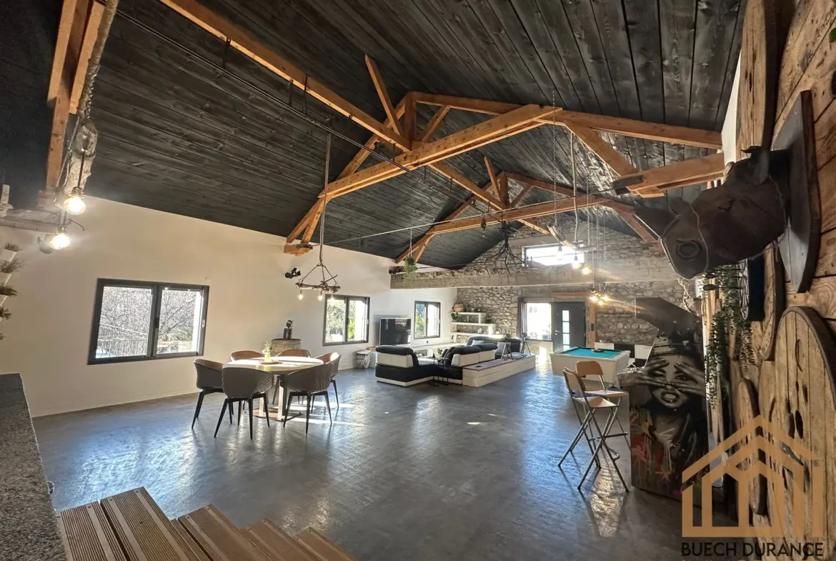 Loft d'exception à vendre à Laragne-Montéglin 