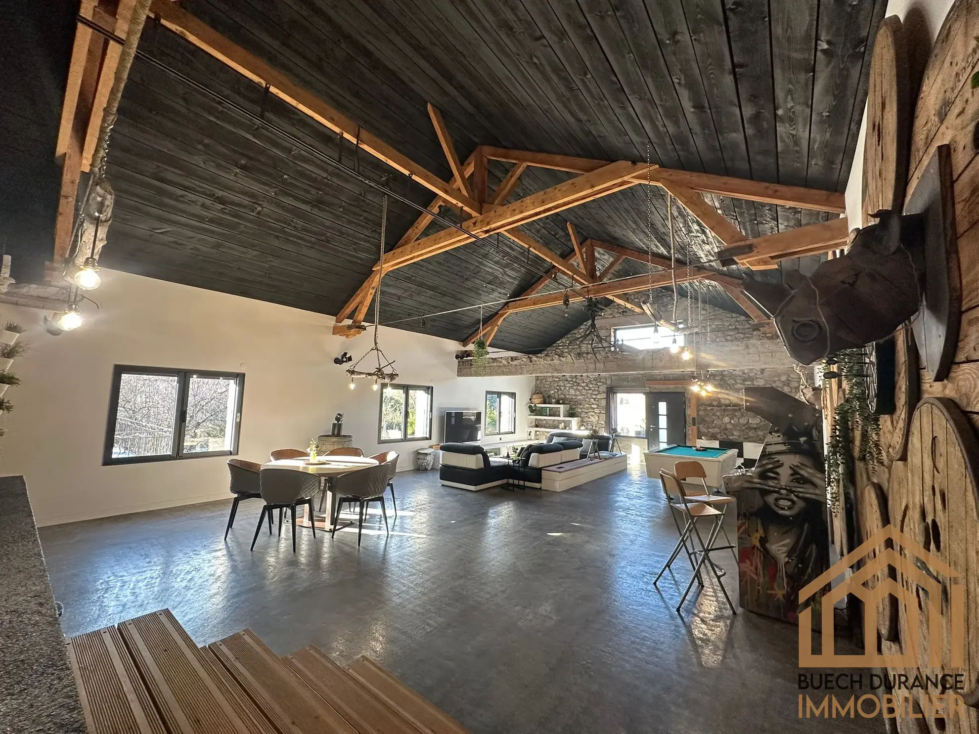 Loft d'exception à vendre à Laragne-Montéglin 