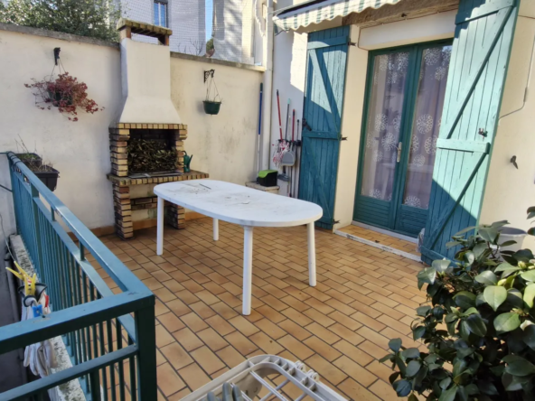 Immeuble de 4 appartements à Saint-Etienne - 265m² avec terrasse de 15m²