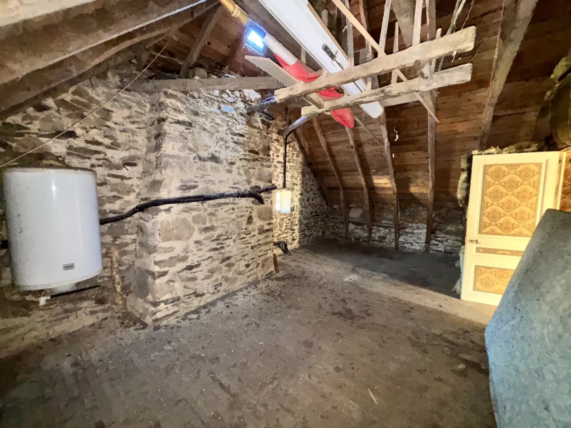 Maison à vendre à Bar en Corrèze - 38500 EUR 