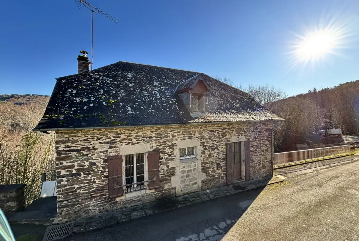 Maison à vendre à Bar en Corrèze - 38500 EUR 