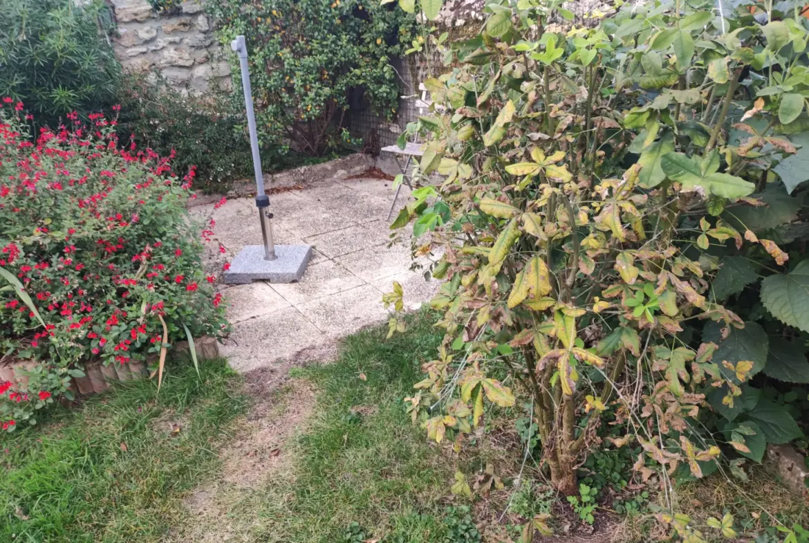 Maison ancienne rénovée à vendre à Dourdan 