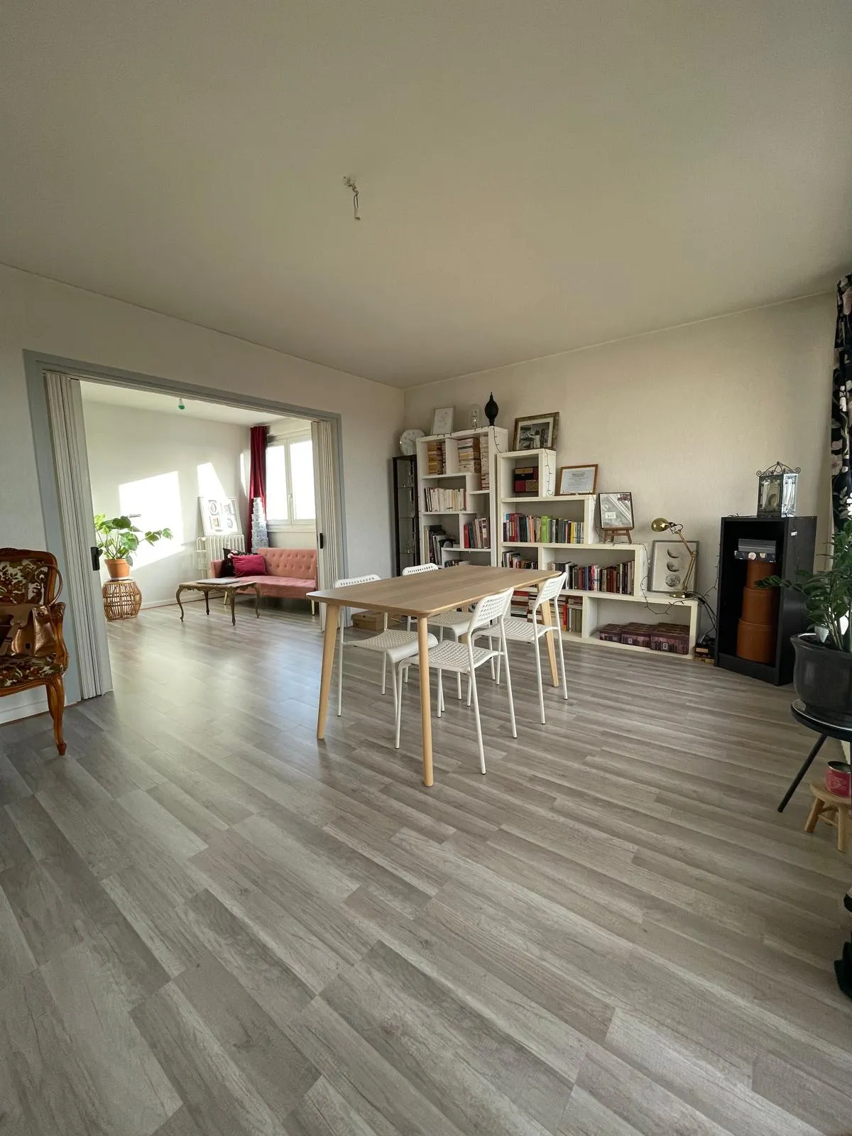 Appartement T4 lumineux avec balcon et vue imprenable à Hem 