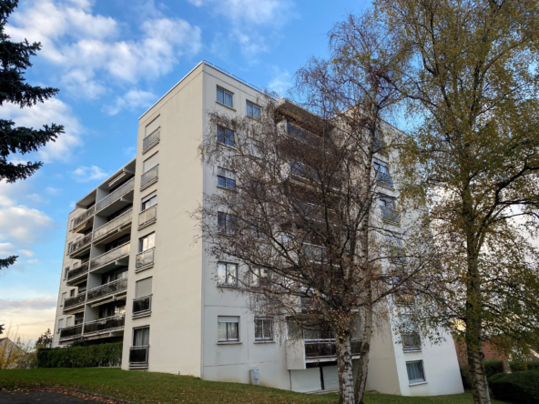 Vente Appartement T3 69 m² à Viry-Châtillon, Centre Ville