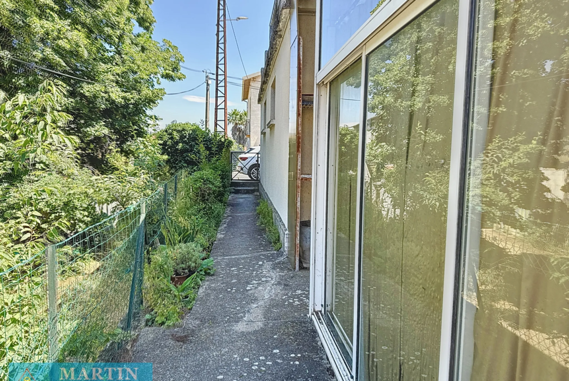 Appartement F4 avec jardin à Céret, près du centre-ville 