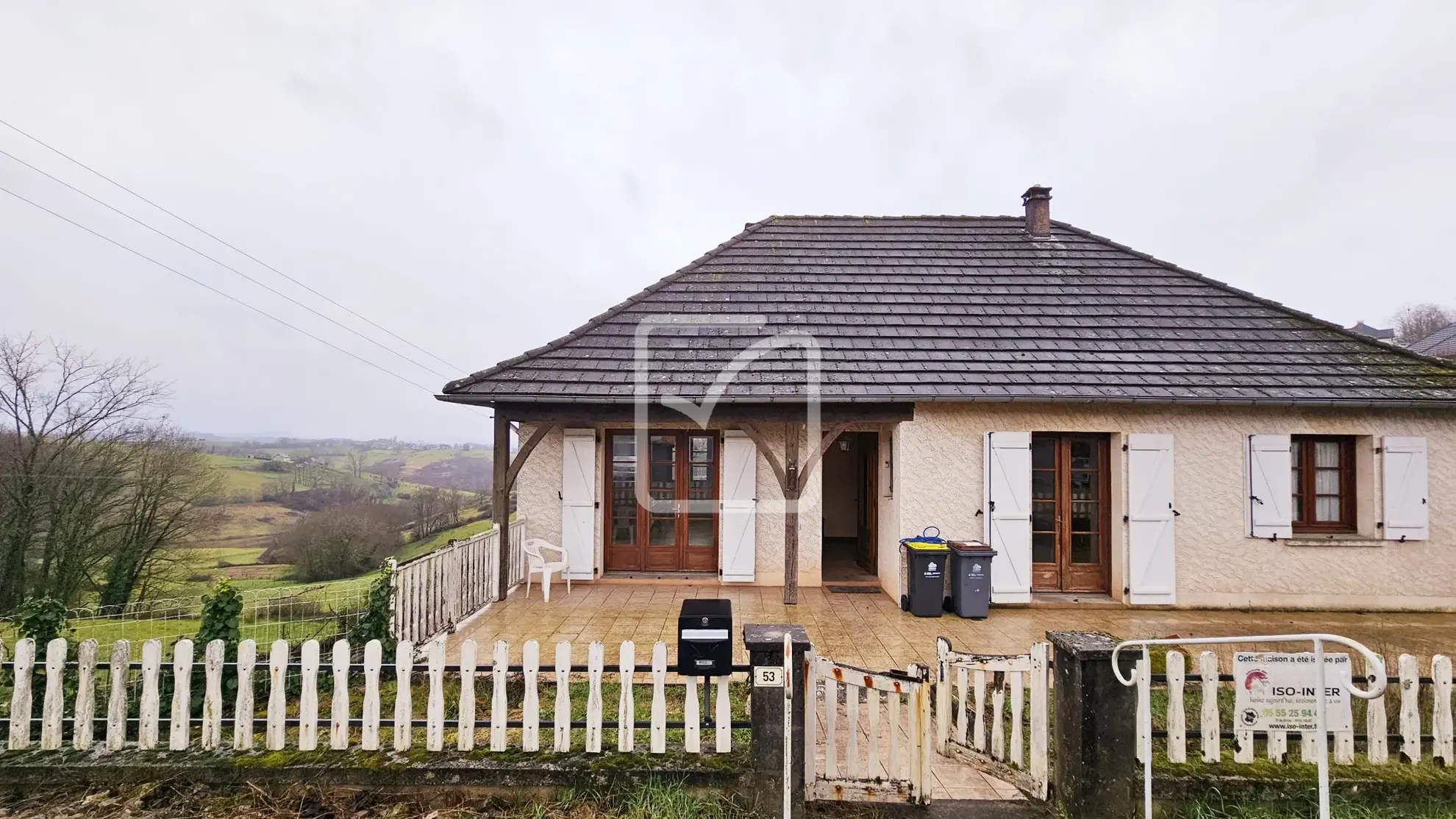 Maison sur sous-sol avec 3 chambres à Yssandon à vendre 