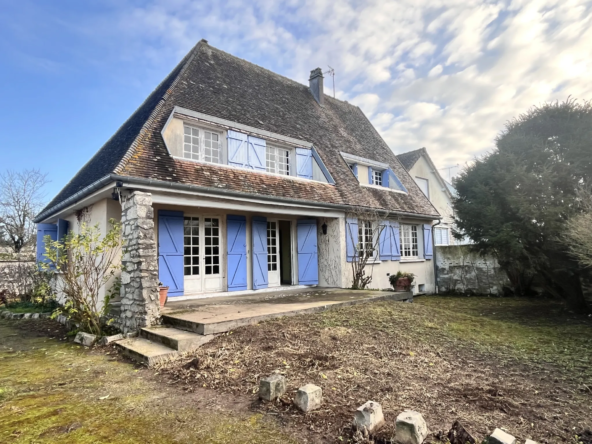 Maison à rénover à une heure de Paris à Oysonville