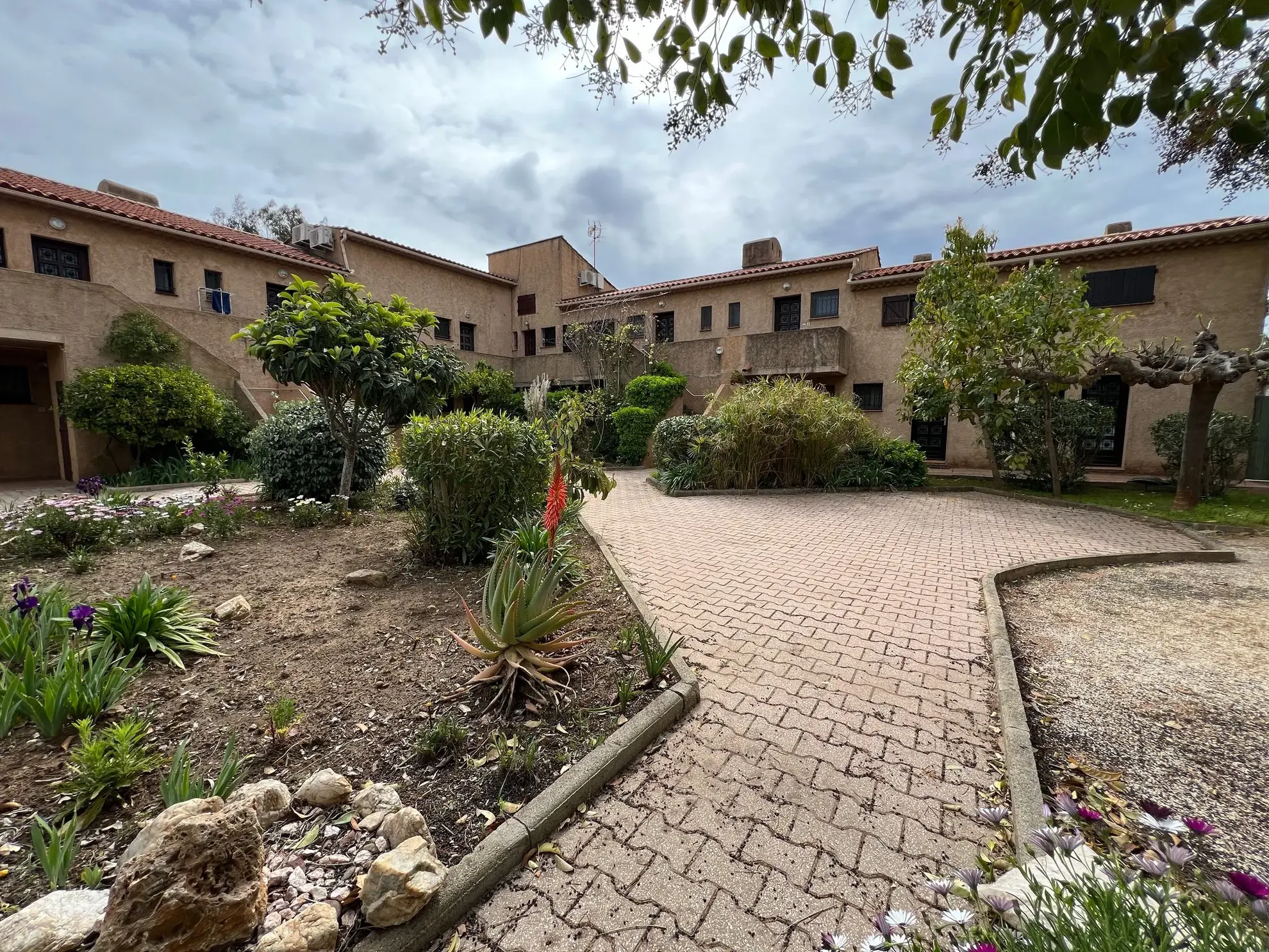 Appartement 2 pièces avec terrasse à La Londe-les-Maures 