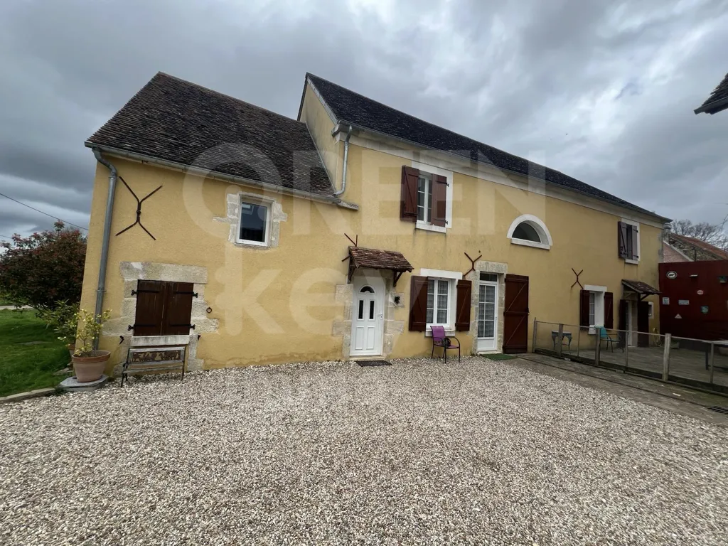 Maison de charme à Treigny - 210 m2 avec 4 chambres 