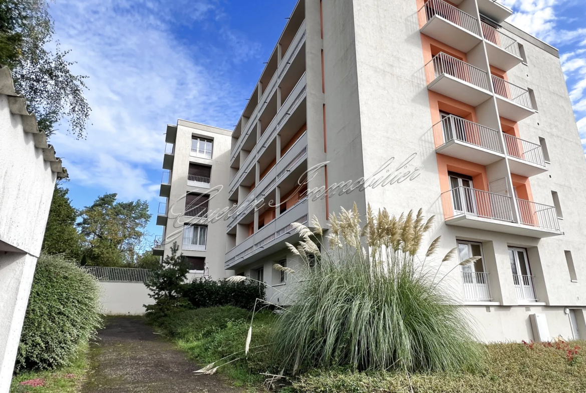 Nevers - Appartement 3 pièces de 74 m² en vente 