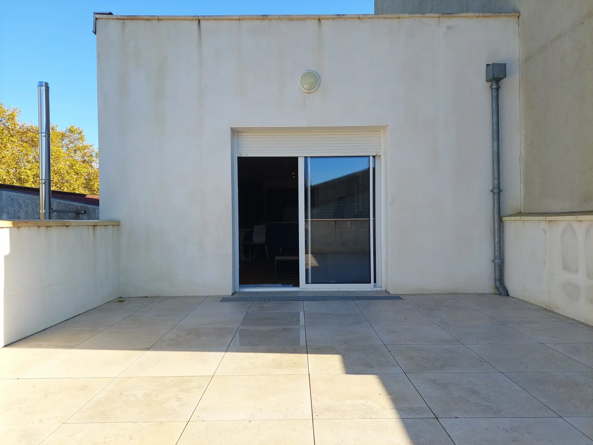 Maison rénovée au cœur de Langon avec 2 chambres et garage 