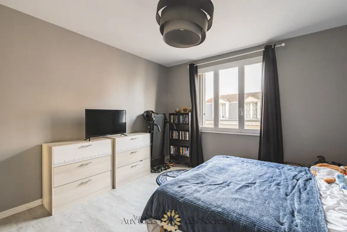 Appartement T4 à vendre à Reims Clairmarais avec balcon et garage 