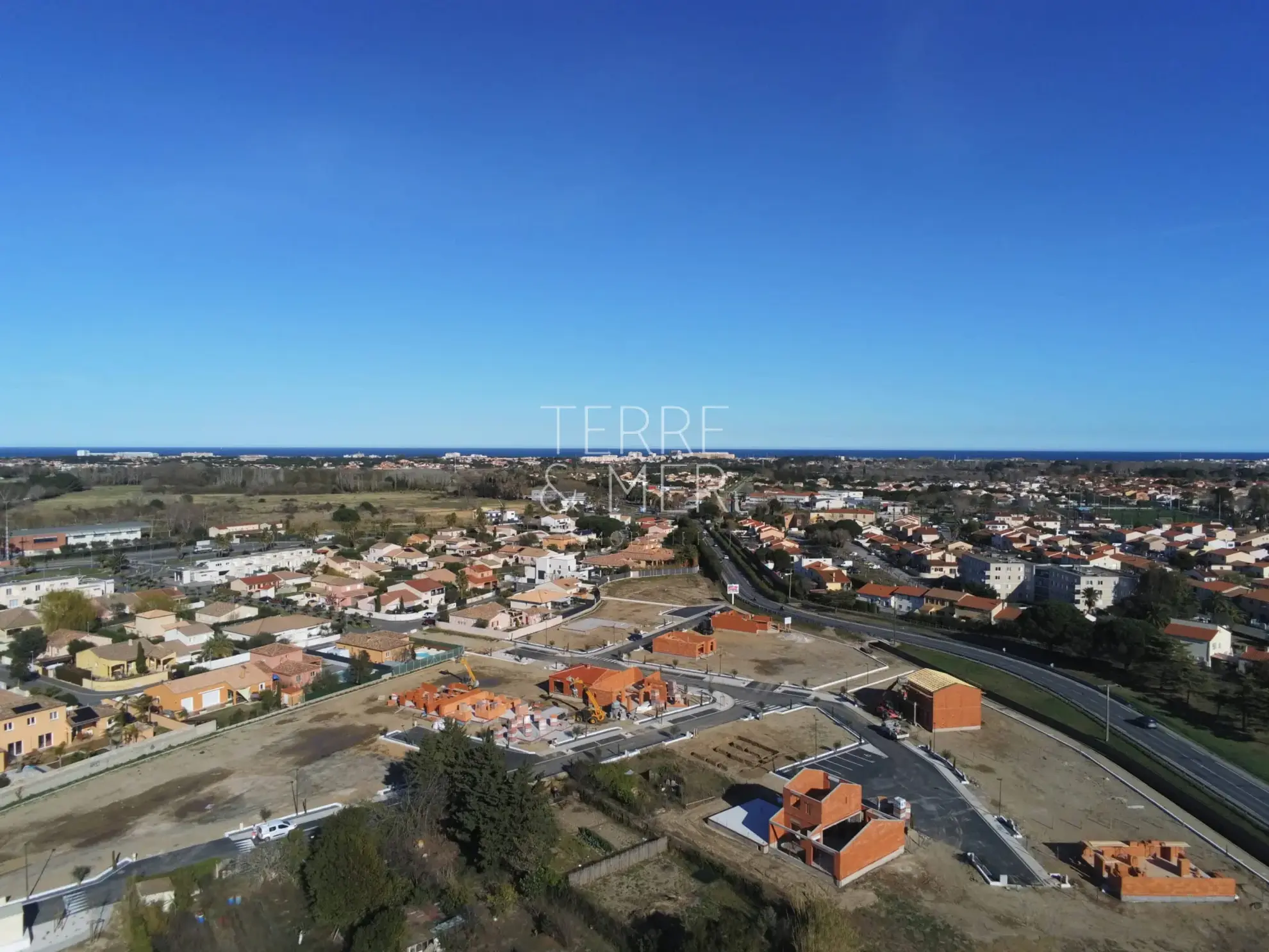 Terrain à bâtir de 400 m2 à Saint-Cyprien 