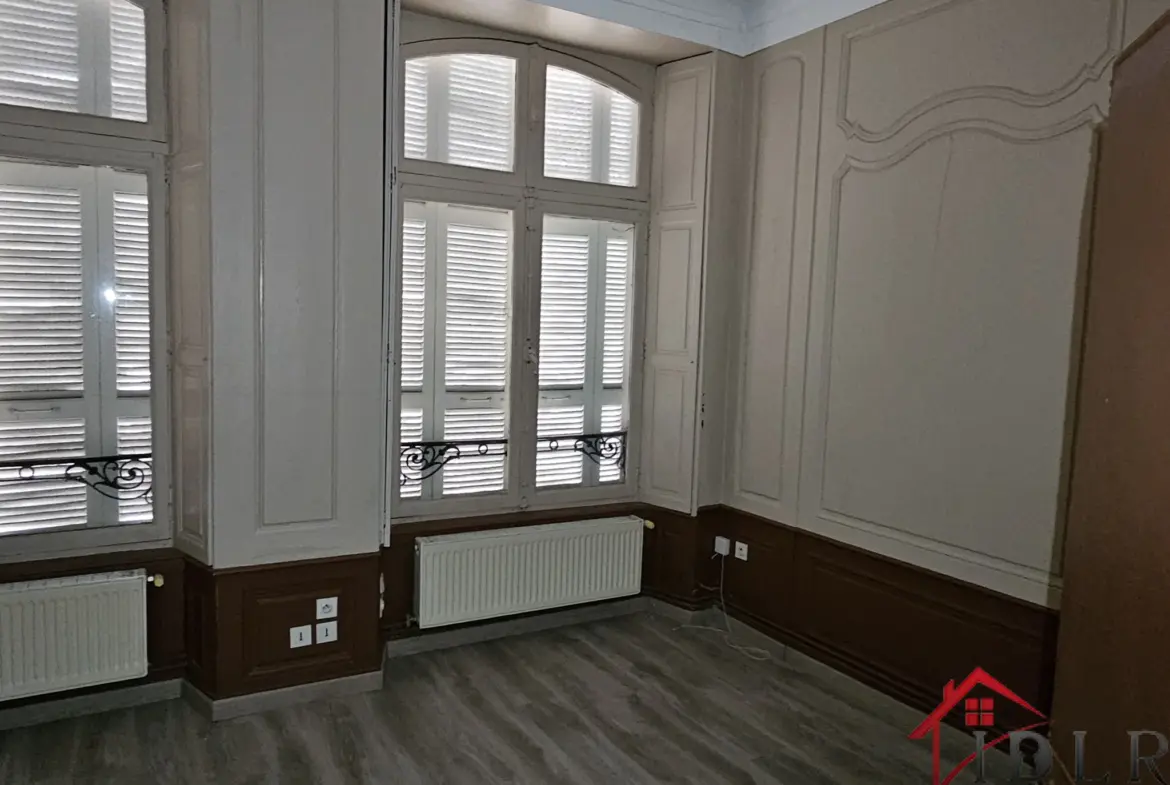 À vendre : Immeuble de 291 m² à JOINVILLE, 4 appartements 