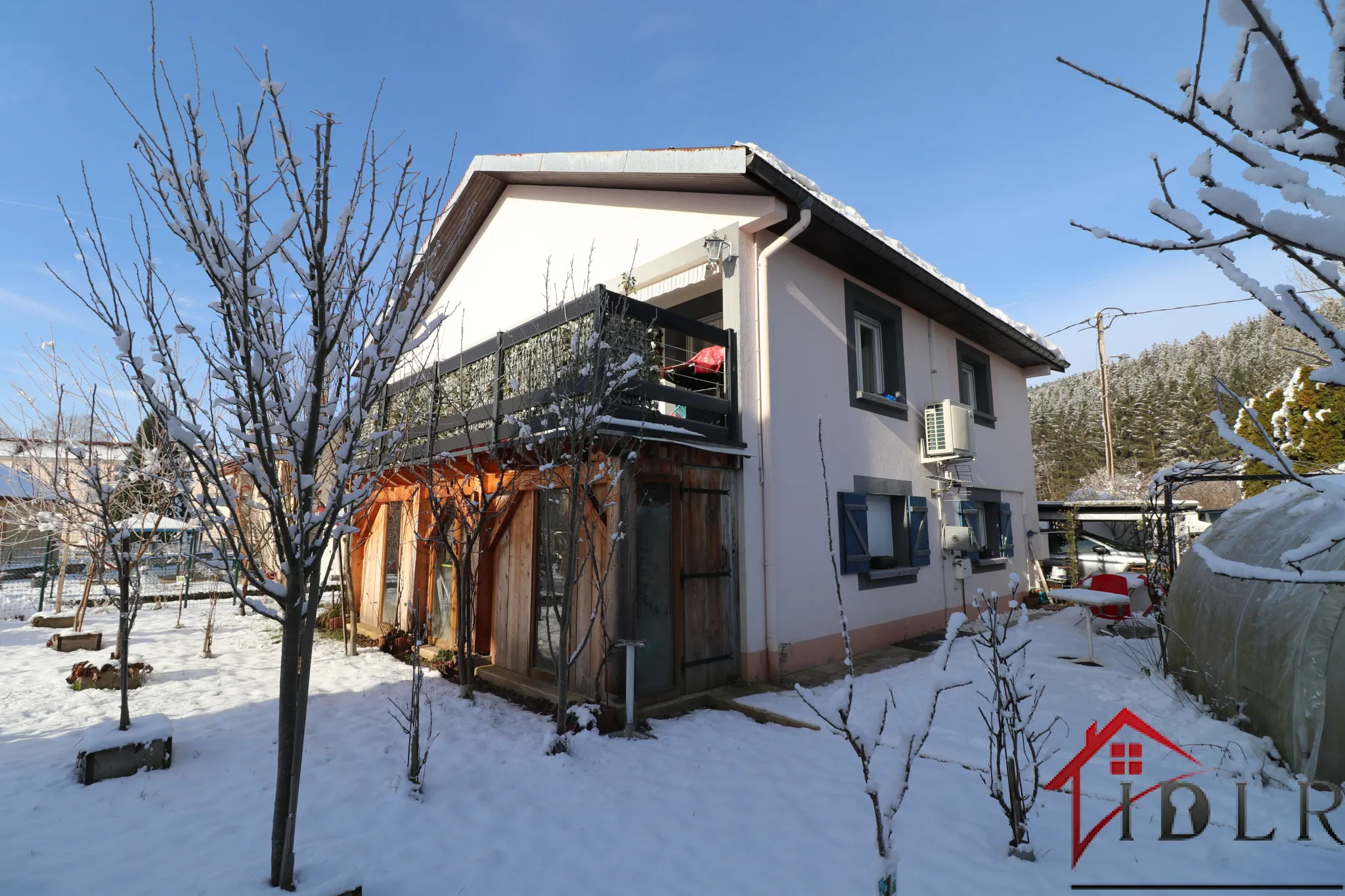 Maison moderne 115 m² à vendre à Granges-Aumontzey - 5 pièces, 3 chambres 