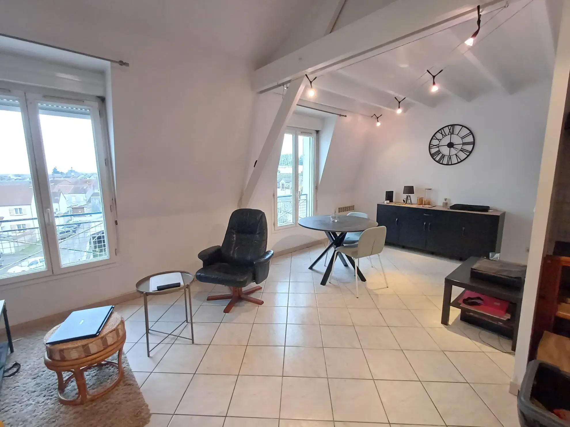 Charmant Appartement à Vendre à Auneau de 30 m² 