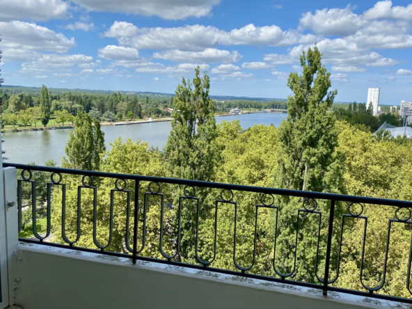 Appartement T1 avec vue sur le lac d'Allier à Vichy