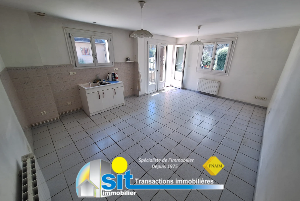 Vente Appartement T3 58 m² avec Garage à Auberives-sur-Vareze 