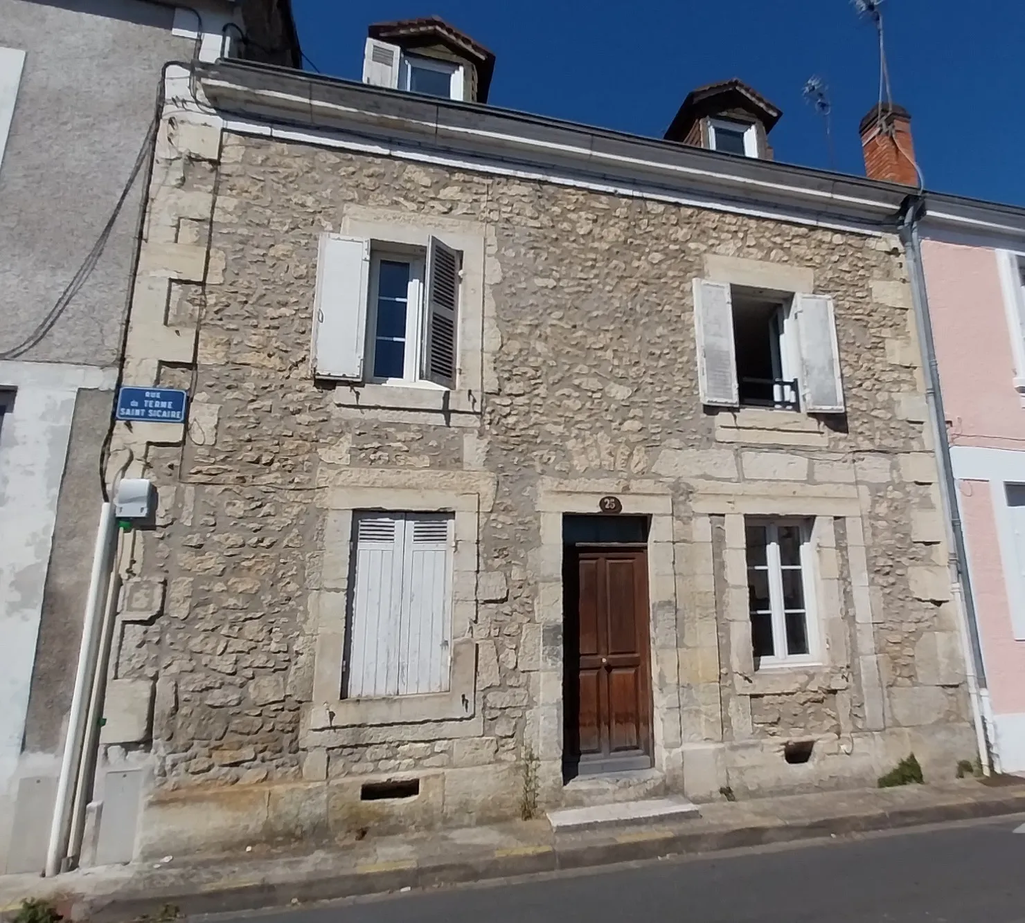 Studio lumineux de 20m² à vendre à Périgueux 