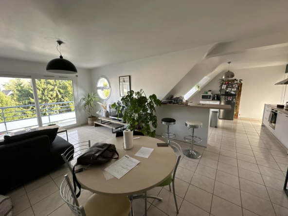 À vendre : Duplex lumineux avec terrasse à Hennebont