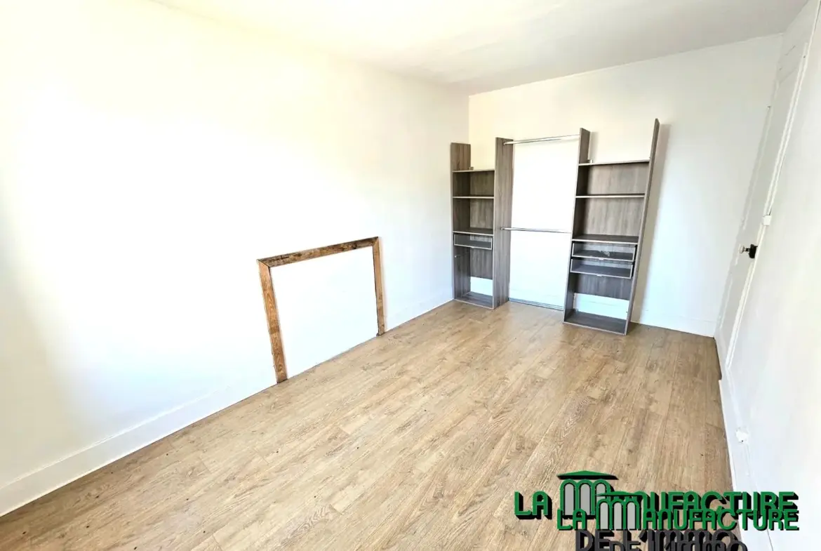 À vendre : Appartement F3 rénové avec balcon à Unieux 