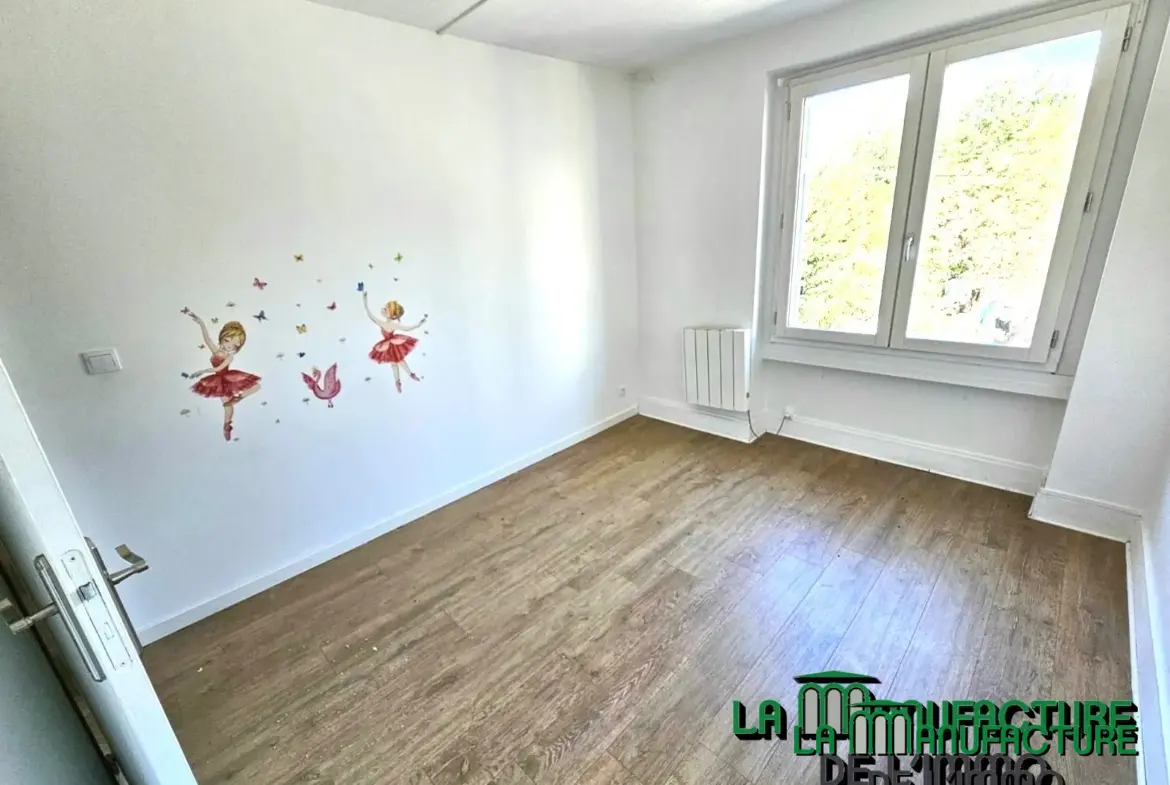 À vendre : Appartement F3 rénové avec balcon à Unieux 