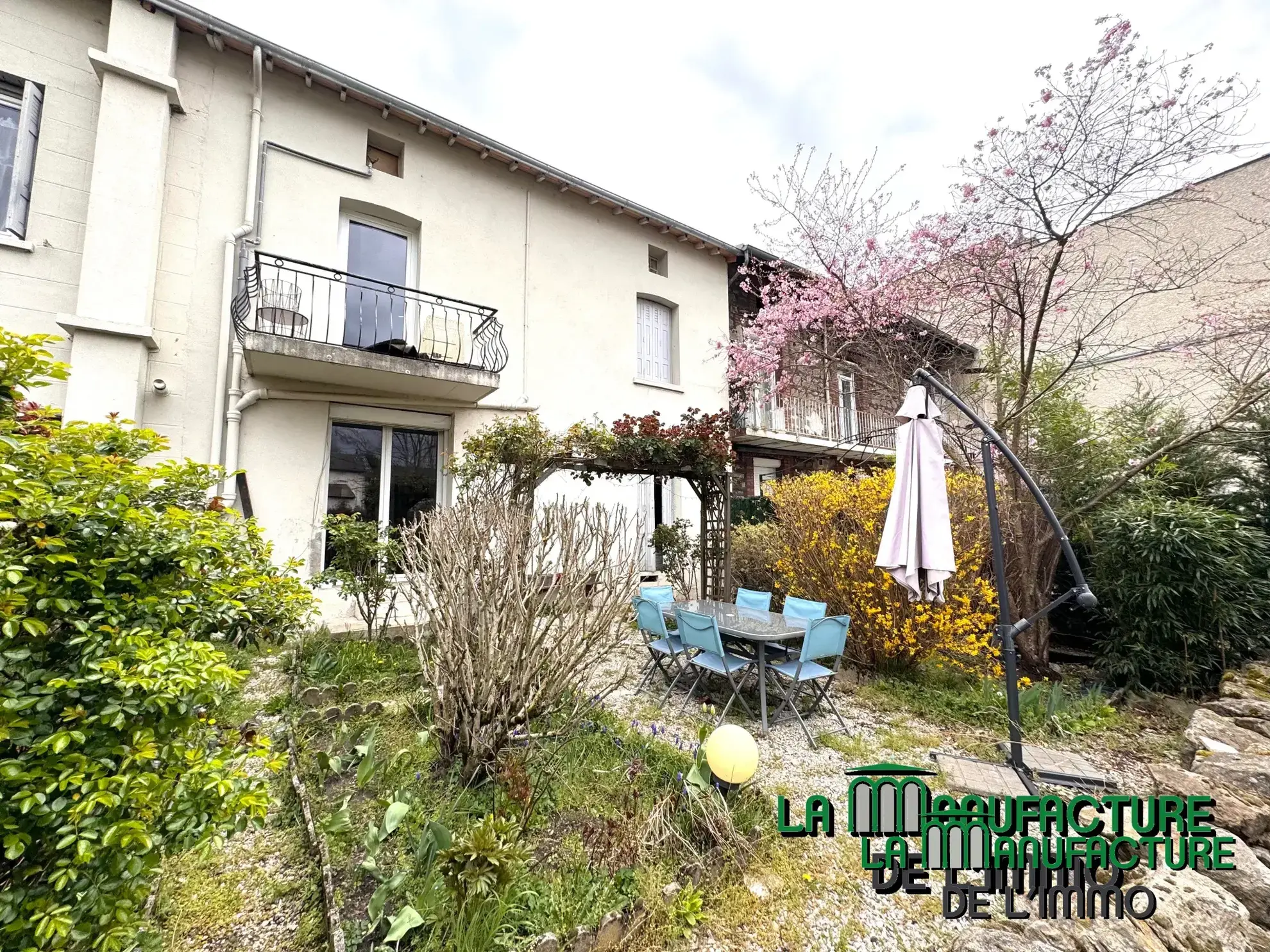 À vendre : Appartement F3 rénové avec balcon à Unieux 