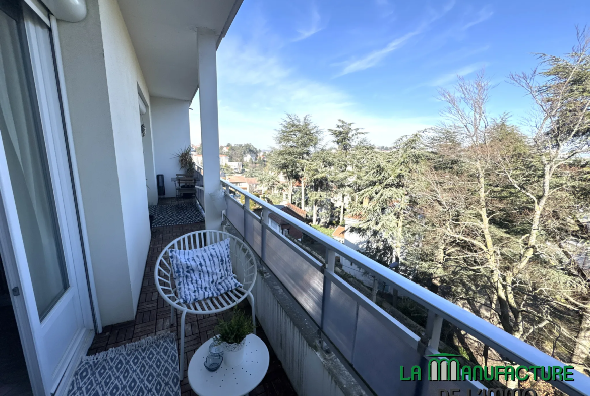 À vendre: Appartement F3 avec balcon à Saint-Étienne Portail Rouge 