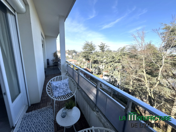 À vendre: Appartement F3 avec balcon à Saint-Étienne Portail Rouge