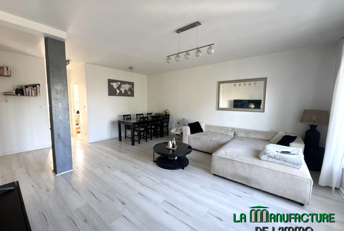 À vendre: Appartement F3 avec balcon à Saint-Étienne Portail Rouge 