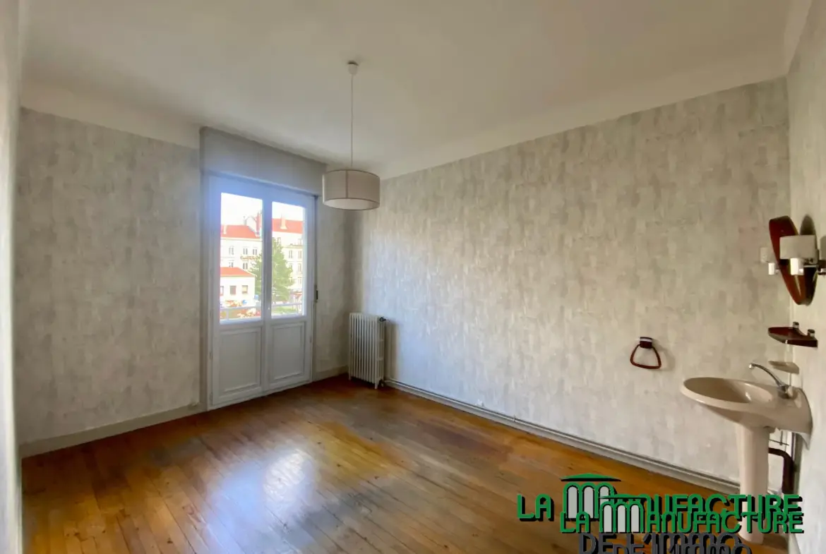 Vente Appartement F6 avec Balcon à Saint-Étienne 