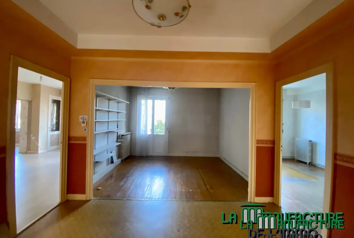 Vente Appartement F6 avec Balcon à Saint-Étienne 