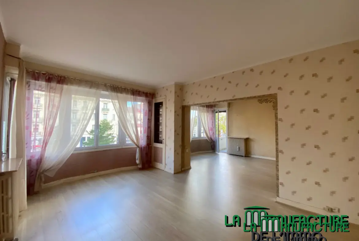 Vente Appartement F6 avec Balcon à Saint-Étienne 