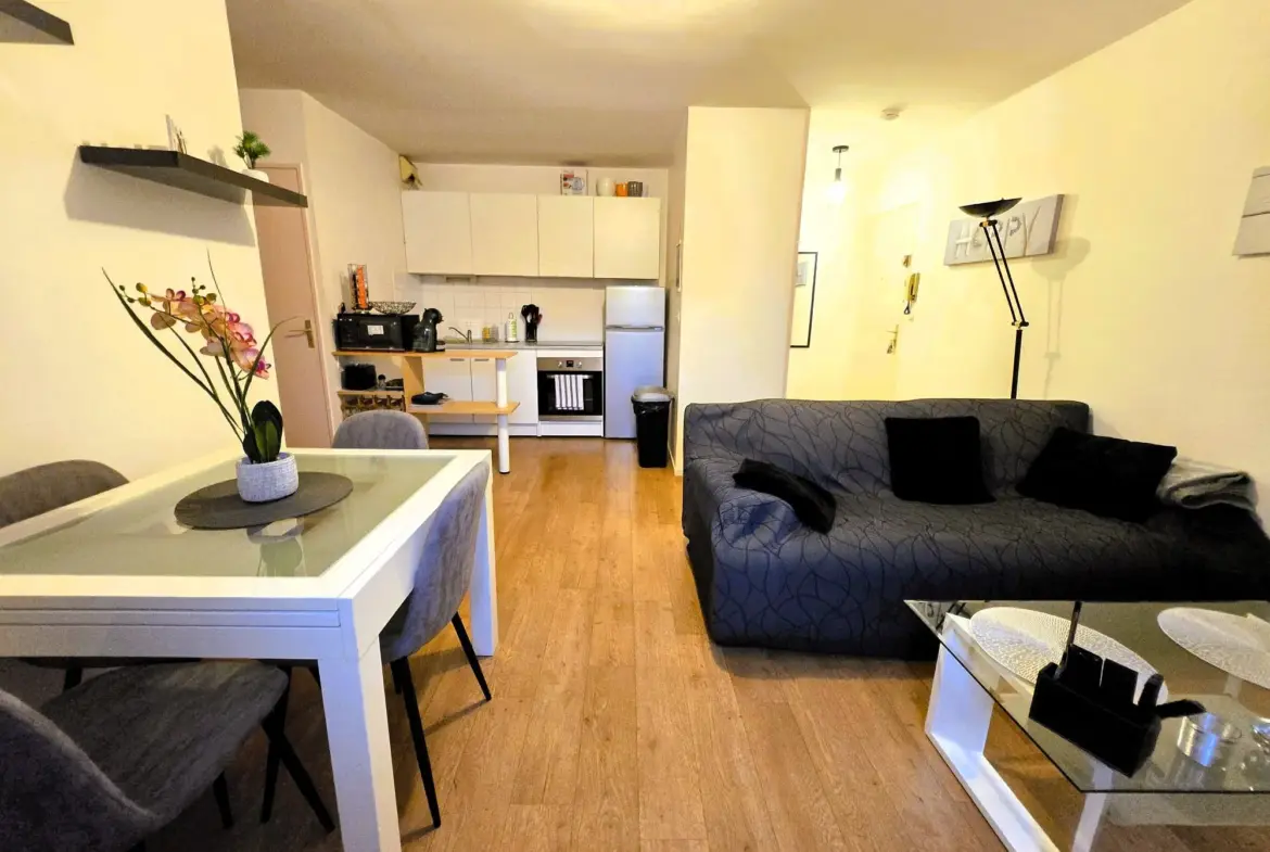 À vendre : Appartement 2 pièces avec parking à Brie-Comte-Robert 