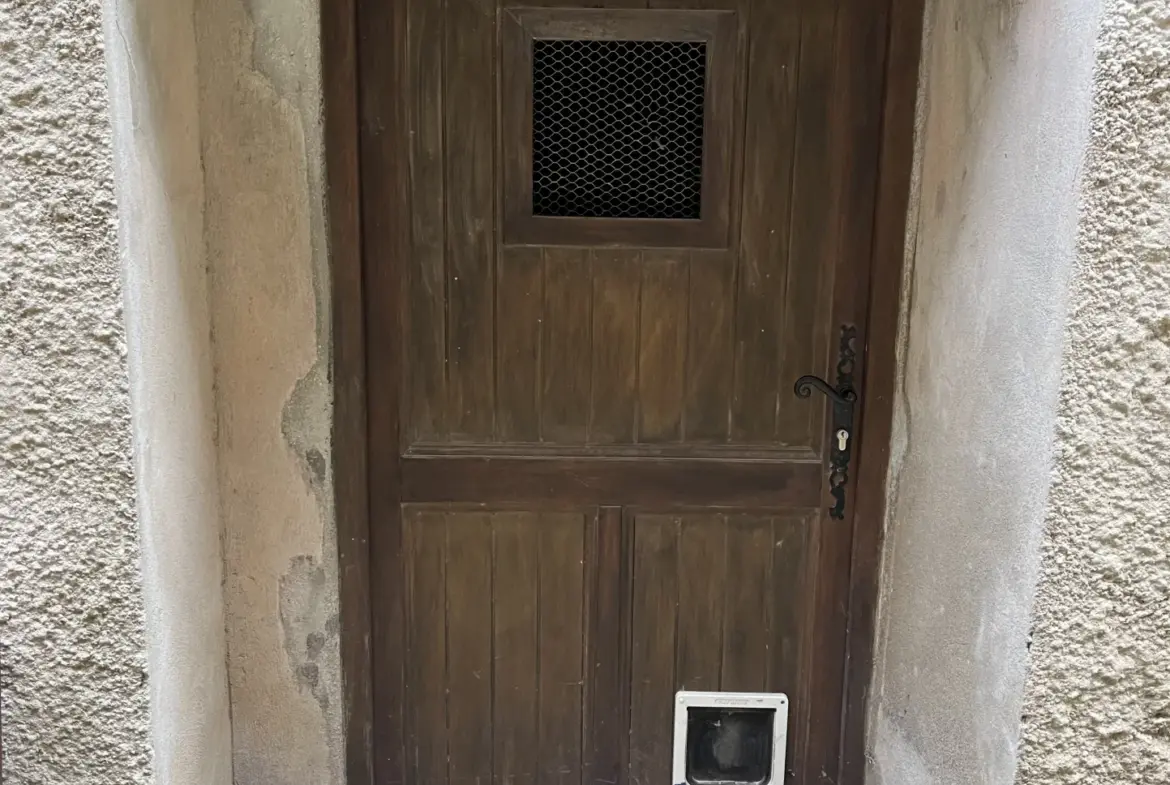 Maison de village avec jardin à Montbrun-Des-Corbières 