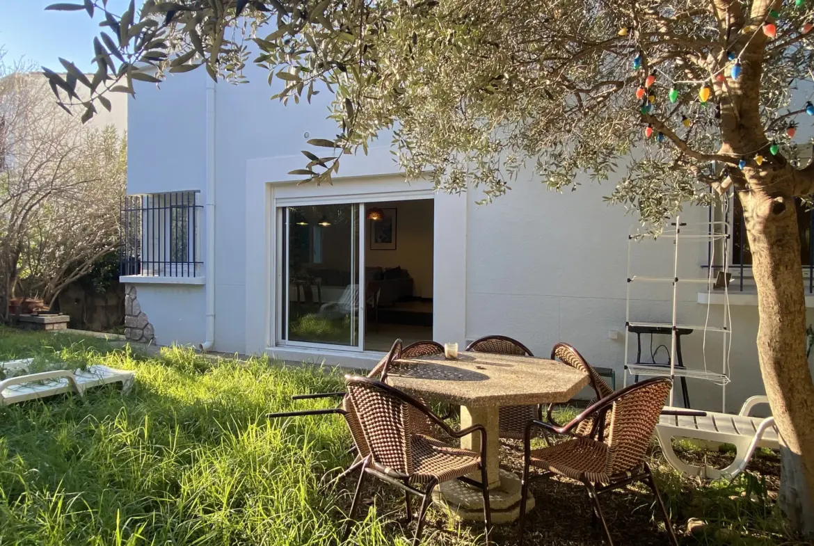 Maison de ville T5 avec jardin et garage à Perpignan, quartier La Lunette 