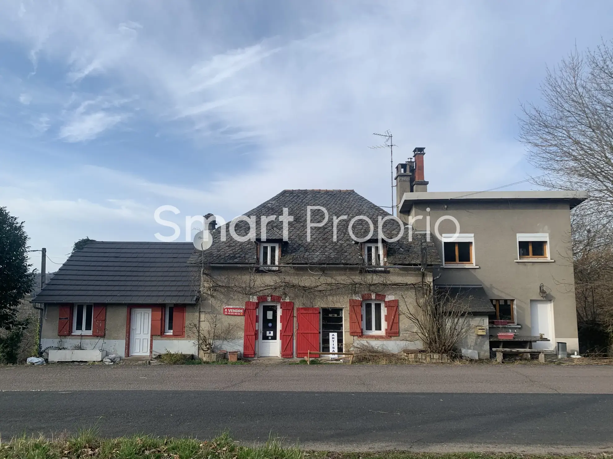 Maison rénovée de 177 m² à vendre à Gimel-Les-Cascades 