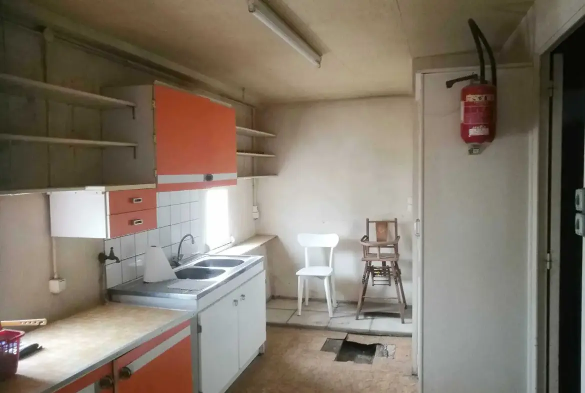 Maison de 99,48 m² à vendre à Arconnay avec 4 chambres 