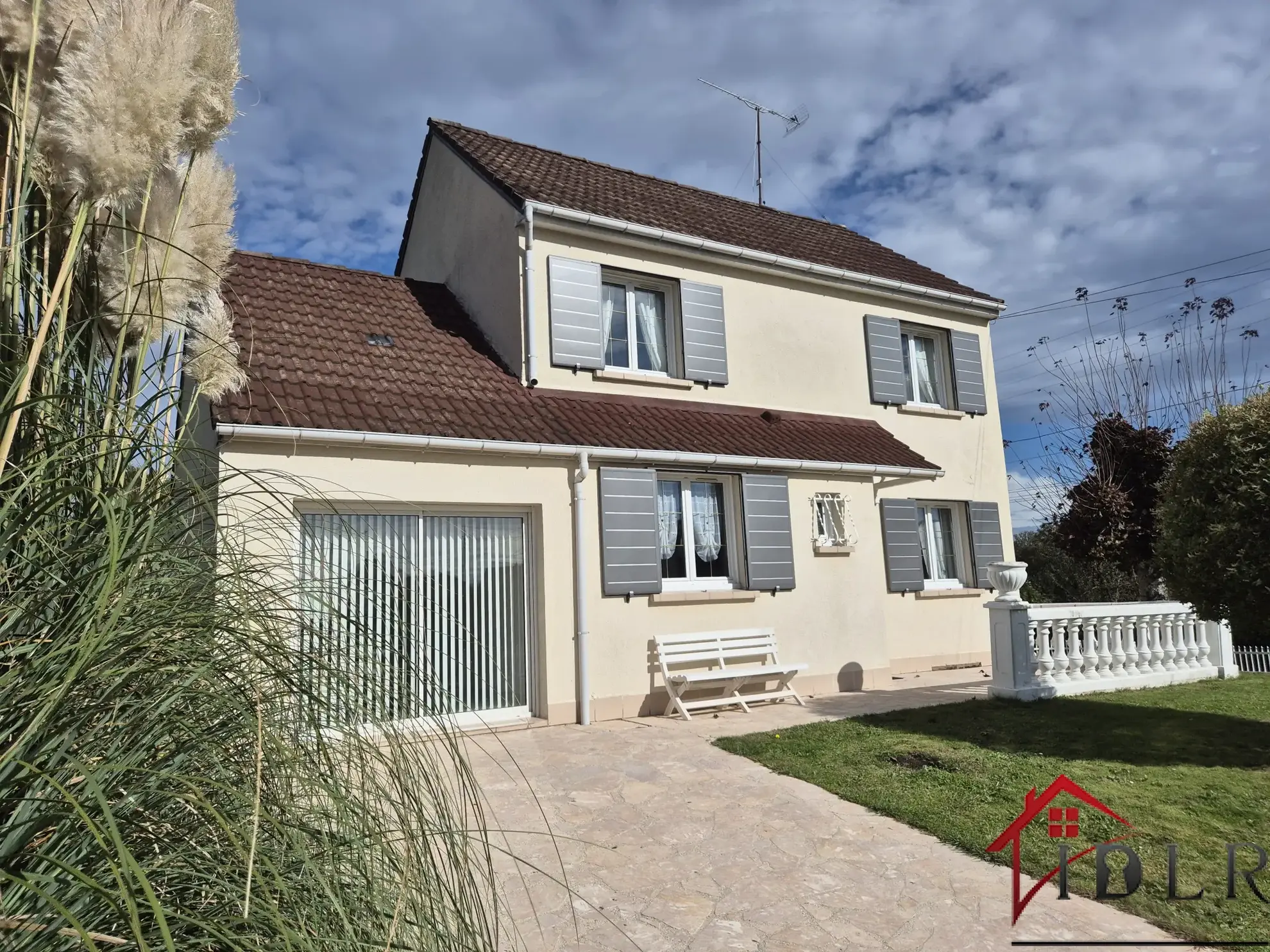 À vendre : Maison de 120m² sur sous-sol complet à Villiers-en-Lieu 