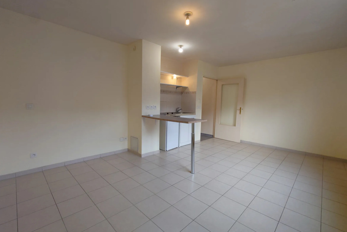 À vendre : grand studio de 30 m² à Vigneux sur Seine 