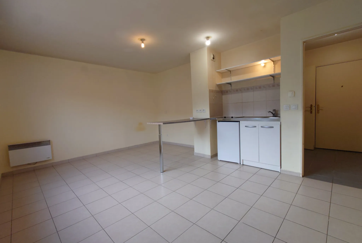 À vendre : grand studio de 30 m² à Vigneux sur Seine 