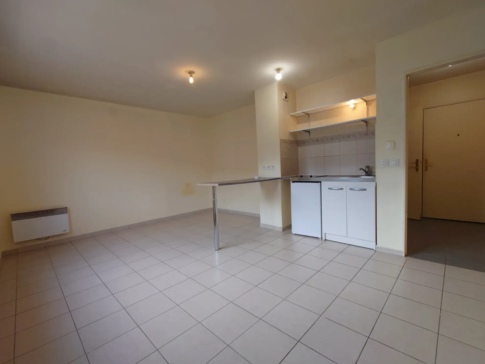 À vendre : grand studio de 30 m² à Vigneux sur Seine 