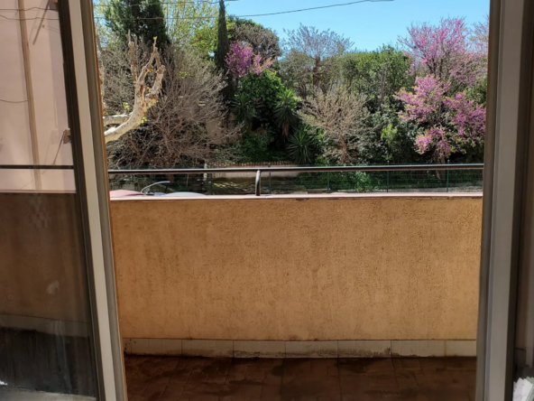 Vente d'un appartement T2 avec balcon à Marseille